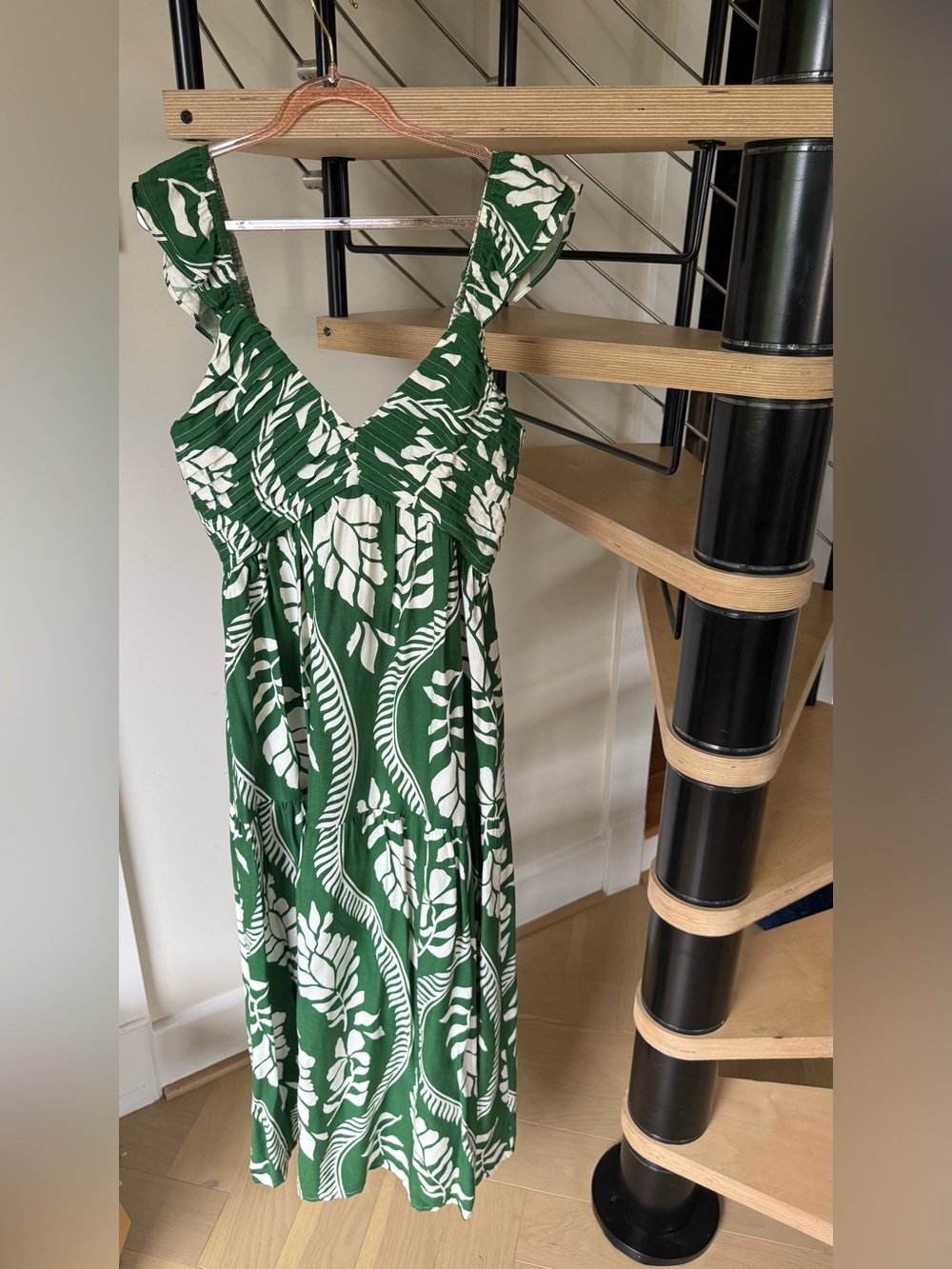 NWT THML Green And White Floral Maxi Dress
